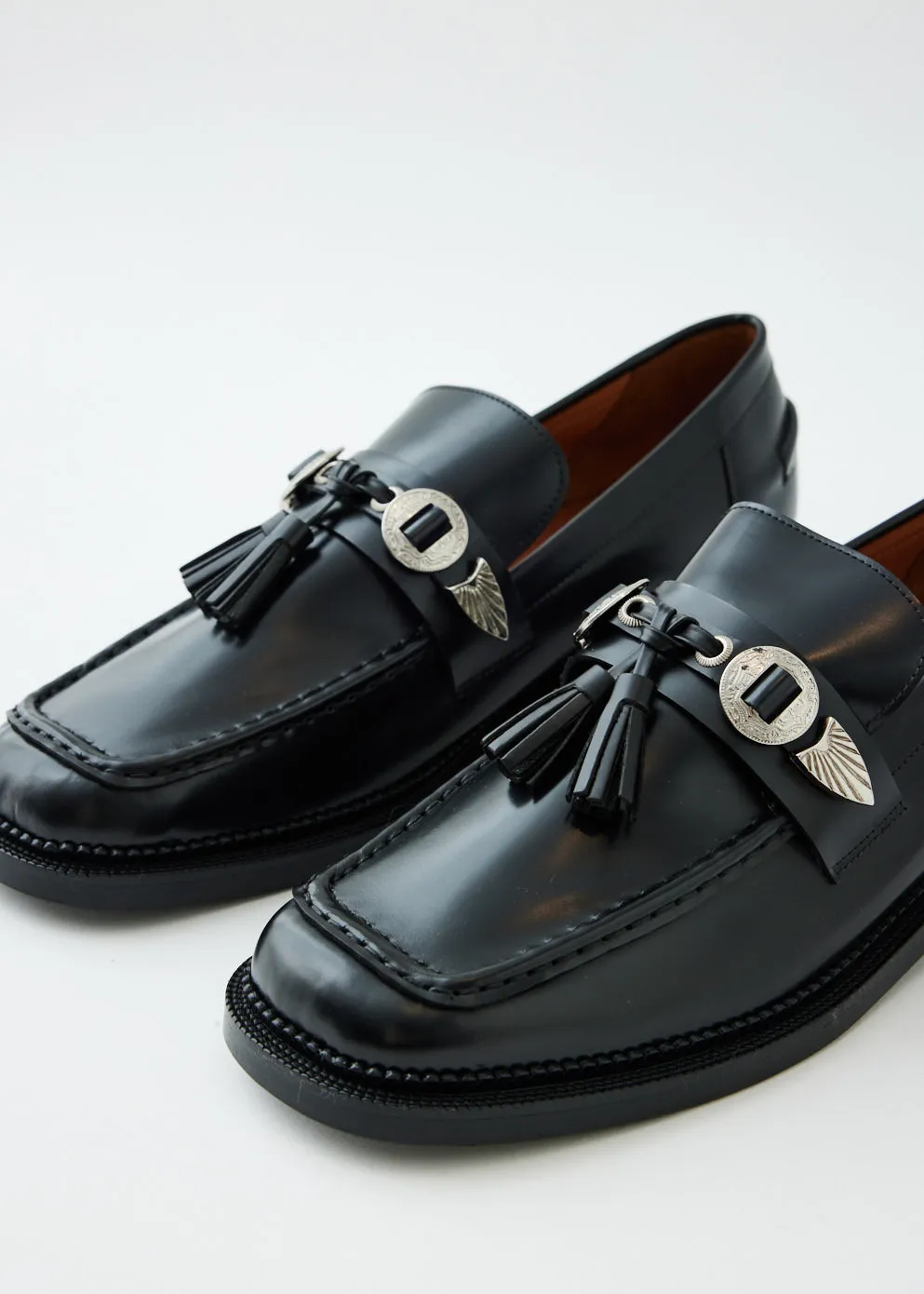 AJ1214 Tassel Loafer