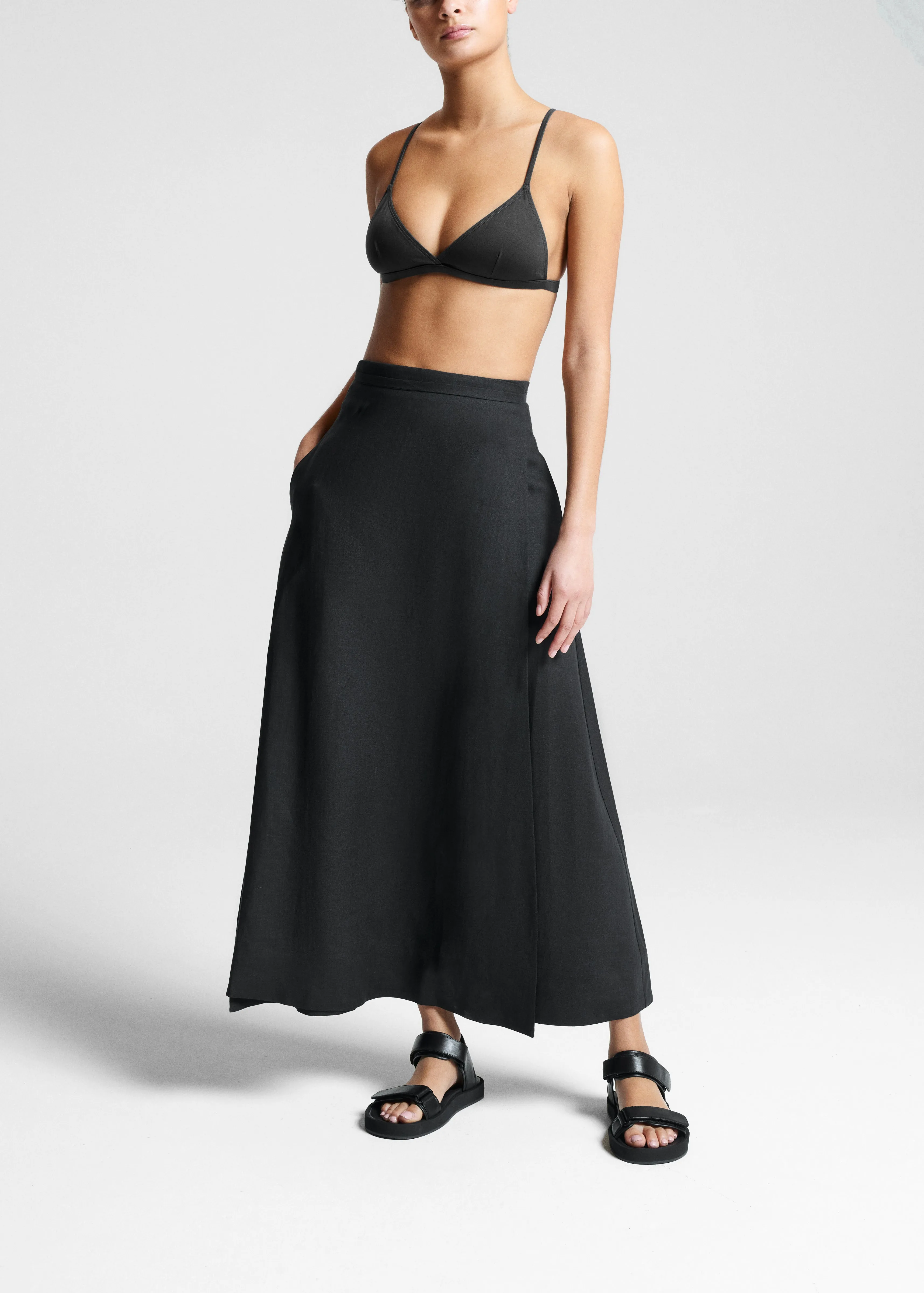 Amalfi Skirt Black Organic Linen