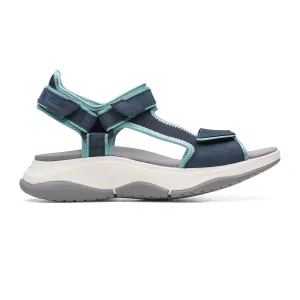 Clarks Wave 2.0 Skip Sandals (Wide Fit)