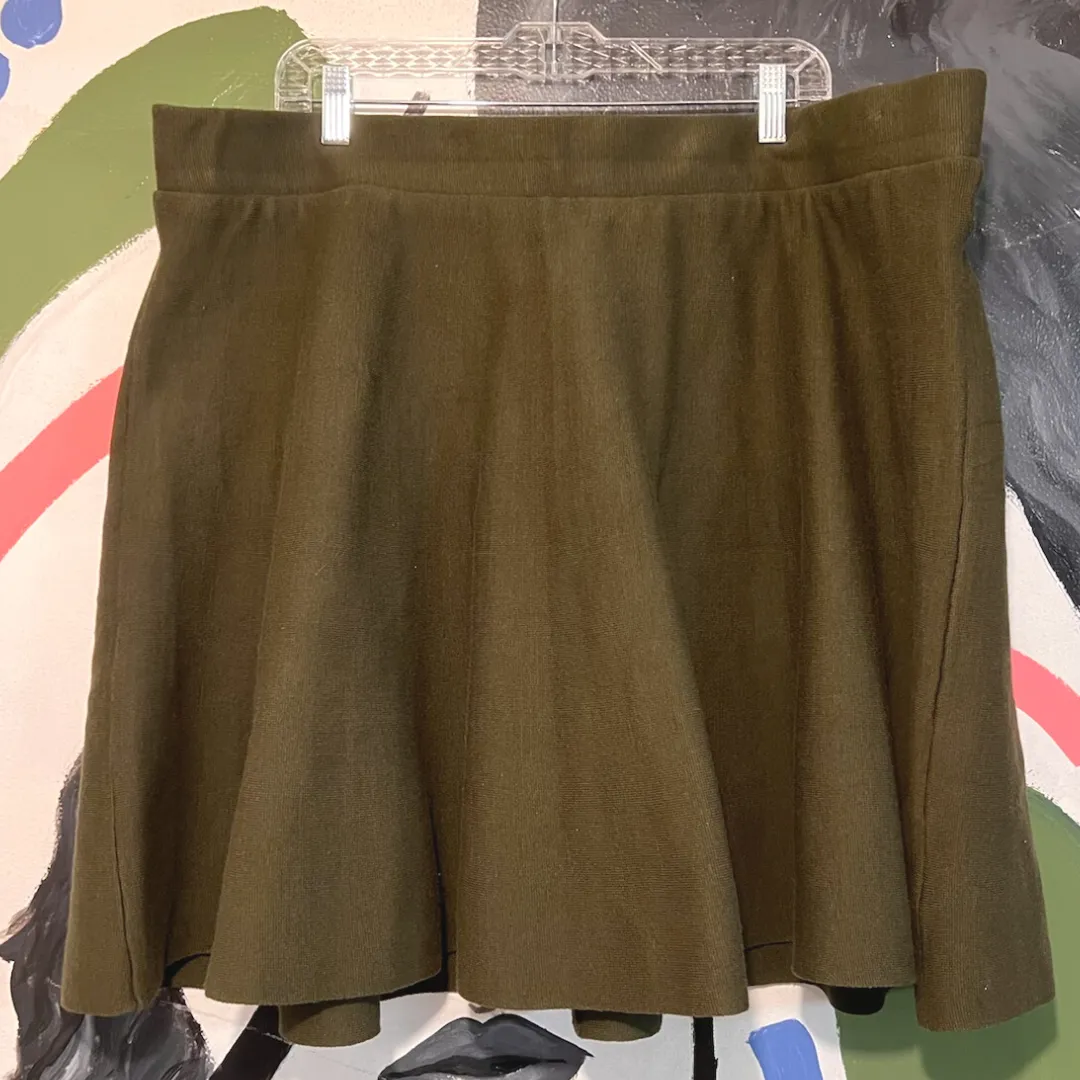 khaki green mini-skirt - 3X