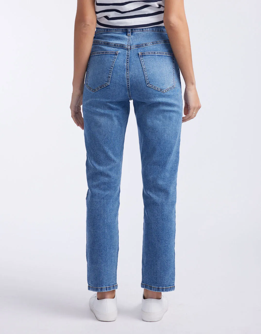 Noelle Straight Leg Jean - Mid Blue