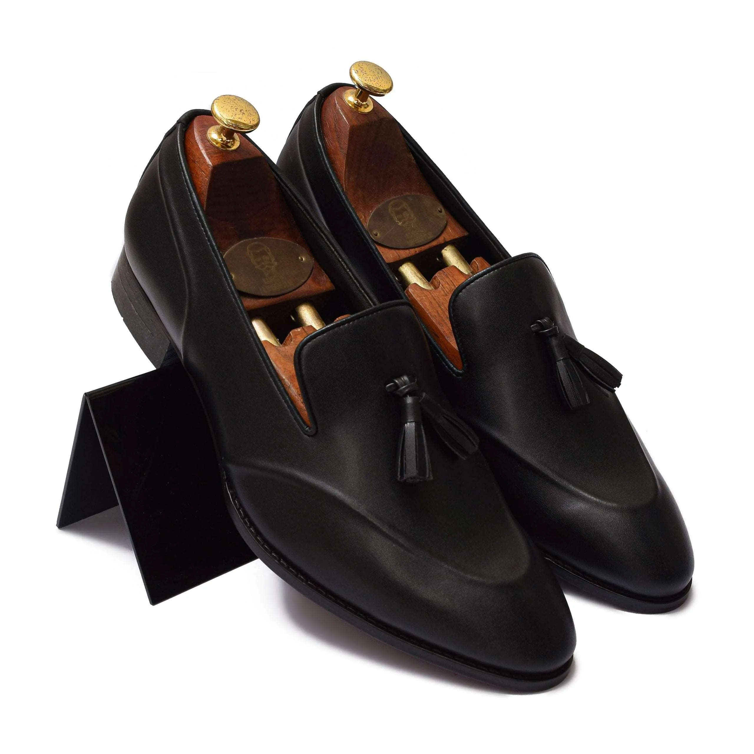 PINO | BLACK TASSEL SLIP-ON