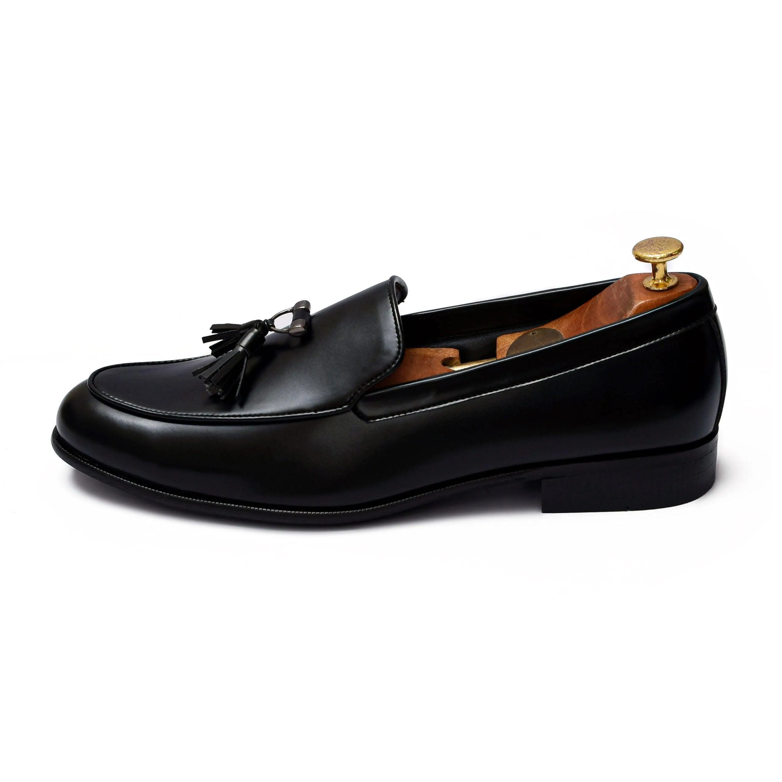 RHINO | BLACK METAL TASSEL SLIP-ON